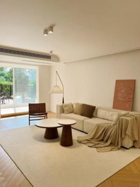 Sunny Abode创世纪花园 Deluxe three bedroom near Xujiahui